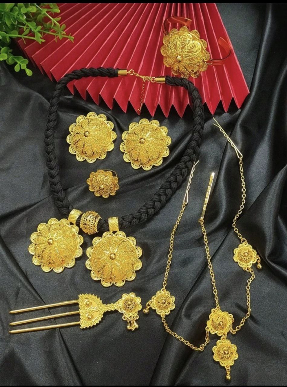 Elegant Habeshan Gold Jewelry Set A Celebration of Cultural Heritage