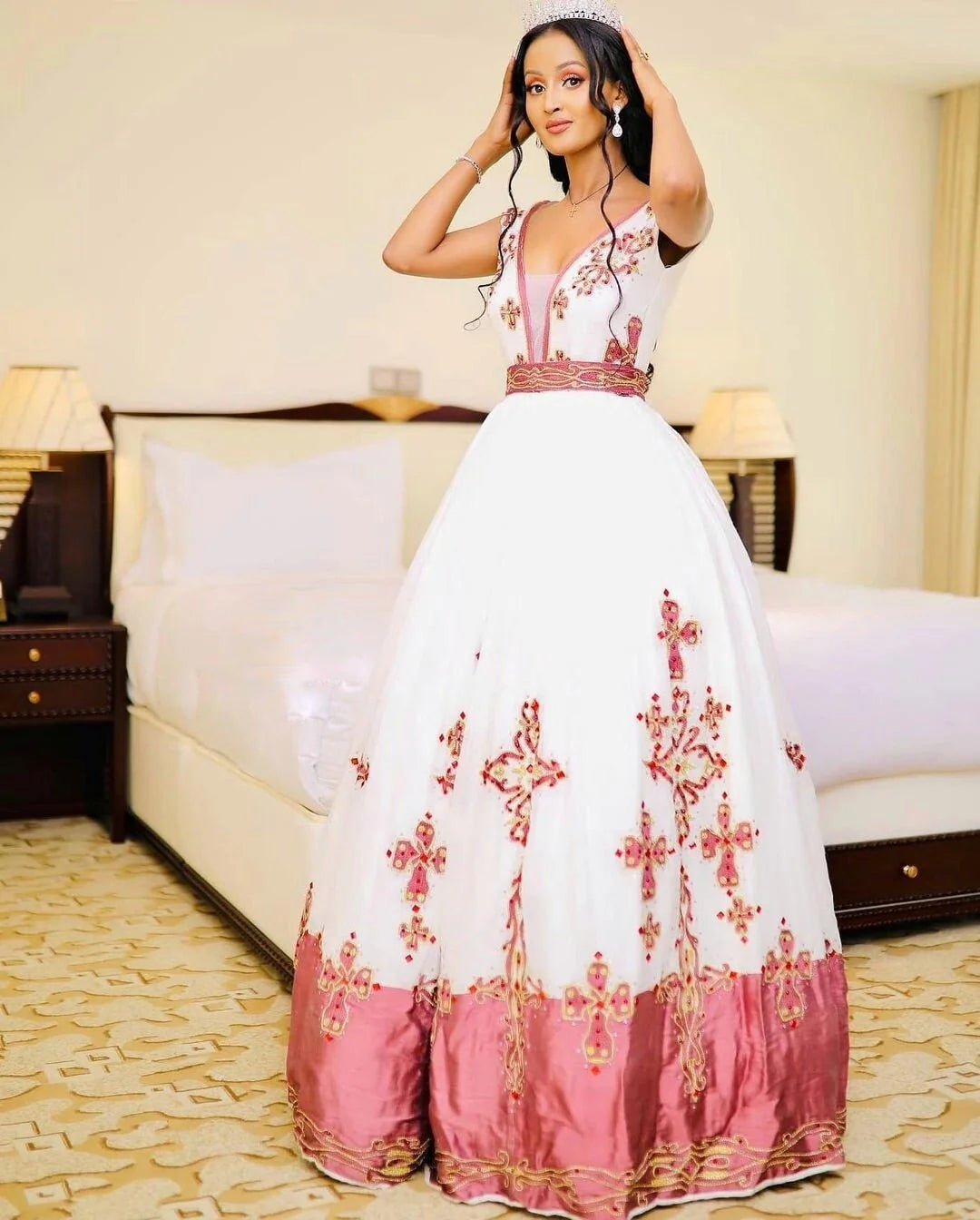 Exquisite Habesha Wedding Dress
Modern Zuria Handwoven Traditional Habesha Attire