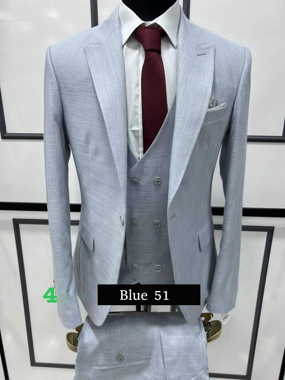 Elegant Light Blue Three-Piece Suit: Fresh and Stylish