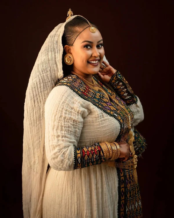 Beautiful Habesha Dress: Intricate Embroidery, Elegant for Cultural Events