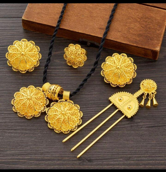 Exquisite Habeshan Gold Jewelry Set A Touch of Elegance and Tradition