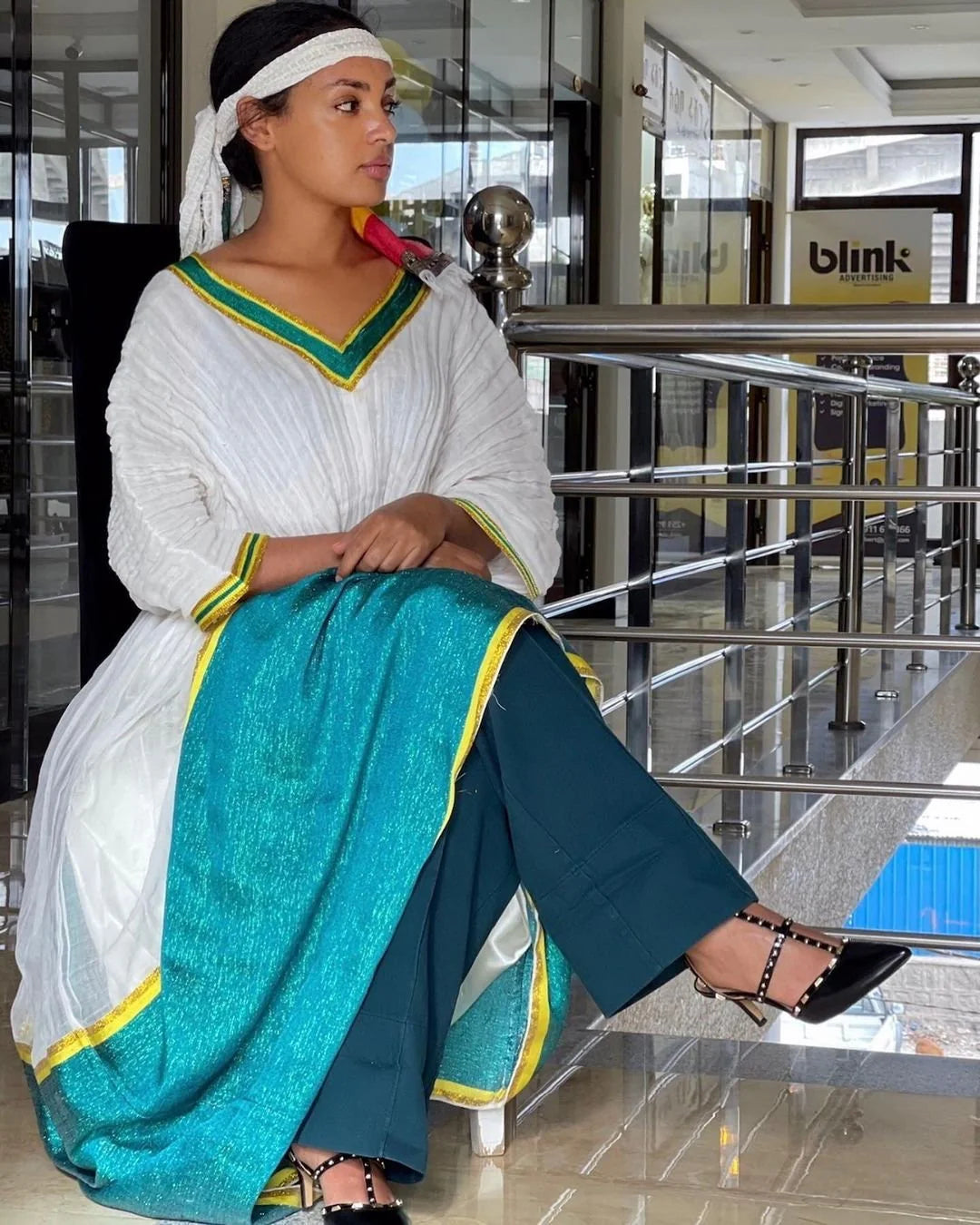 Chic Shimena Habesha Kemis with a Tilf neckline and hand sleeves