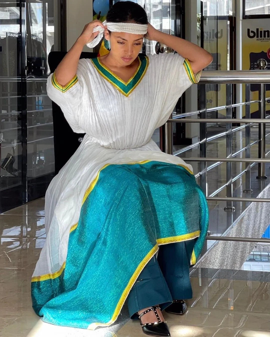 Chic Shimena Habesha Kemis with a Tilf neckline and hand sleeves