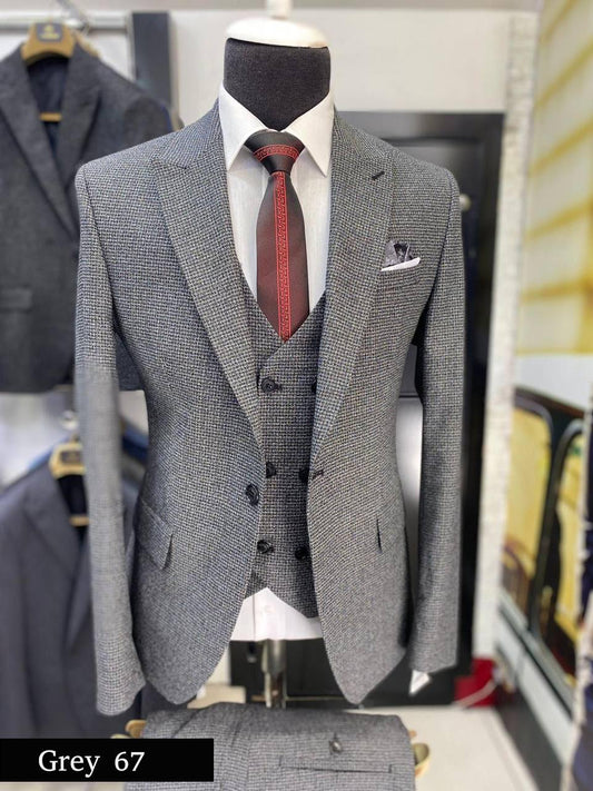Refined Grey Three-Piece Suit Classic Elegance Meets Modern Style