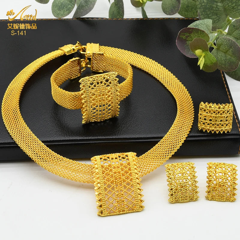 Indian Jewellery Luxury Necklace Jewelry Sets For Women Dubai Gold Color African Arabic Wedding Bridal Collection Sets Earring