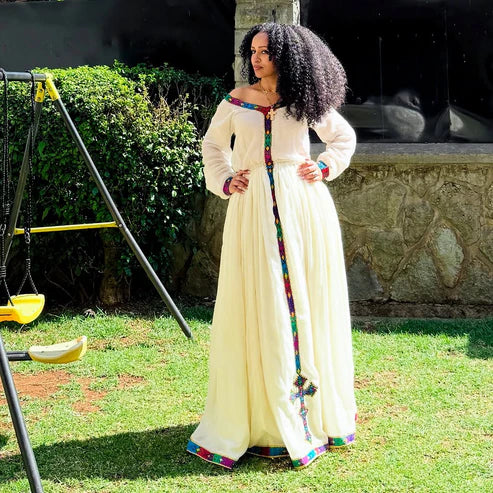 Elegance in Simple Traditional Ethiopian Dress Cultural Design